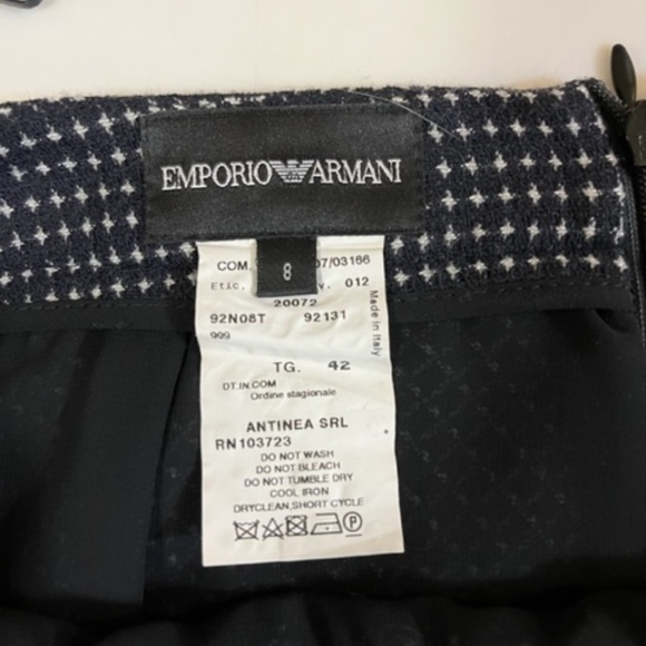 Emporio Armani Bouffant Skirt Made in Italy size 42 - Picture 3 of 5
